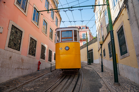 Tram 28